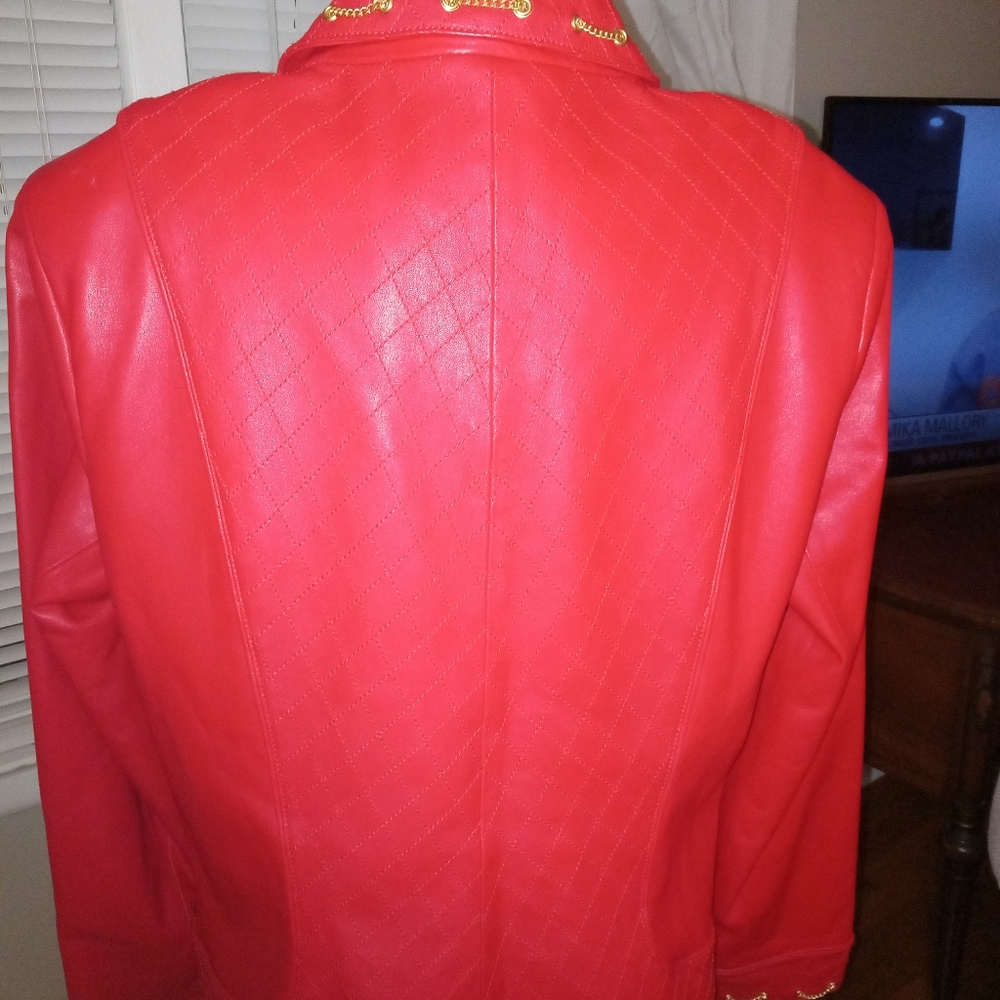 Leather Jacket - Picture 5 of 7